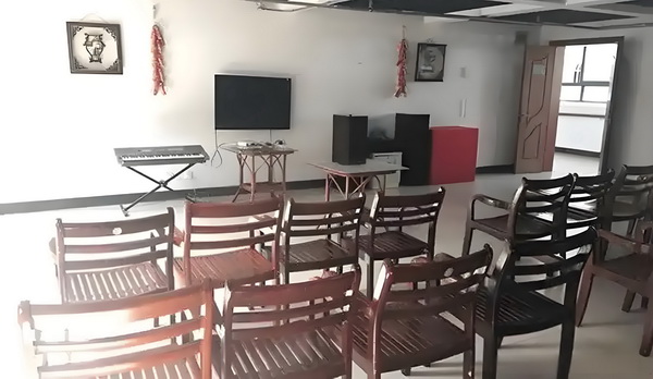 潇湘情缘：戏红楼
